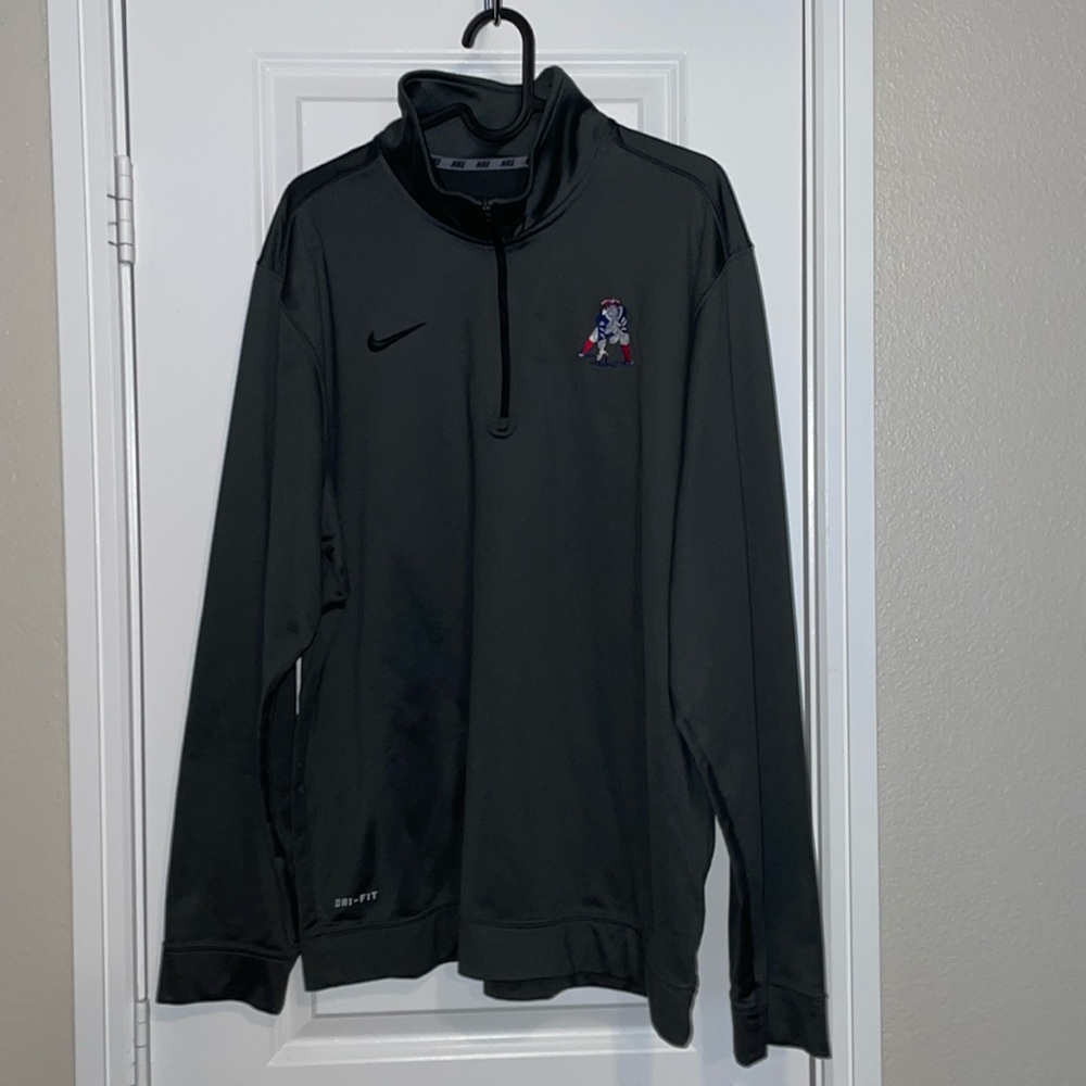 Patriots Throwback Nike 1/4 Zip Pullover